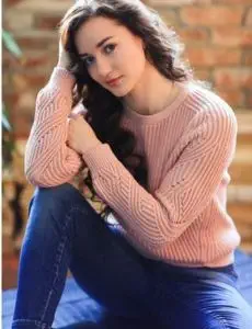 Elite escort service in Tan Kuppa for home and hotel visits